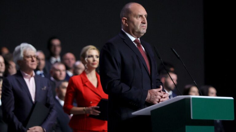 Bulgarien Wahl: Ex-Präsident Rumen Radew klarer Favorit